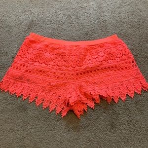 H & M lace shorts